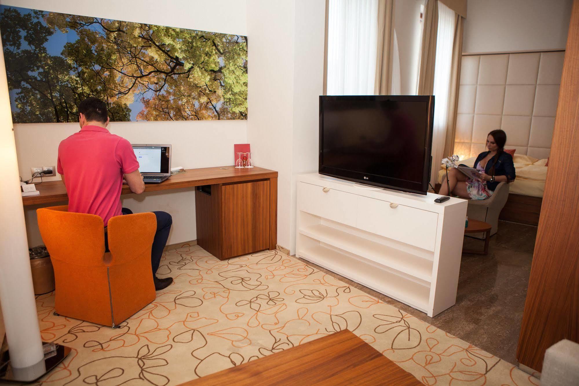 Grund Golf And Готель 4*